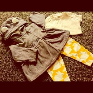 Hooded fleece peplum sweater bunny set